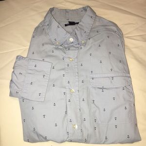 Gap button down